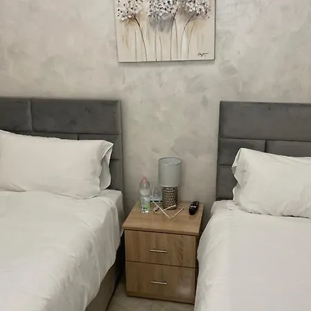 Appena Ristrutturato Centro Storico Guest house